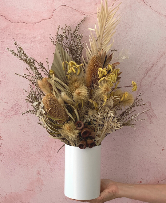 Load image into Gallery viewer, Rustic Dried Flowers + Vase
